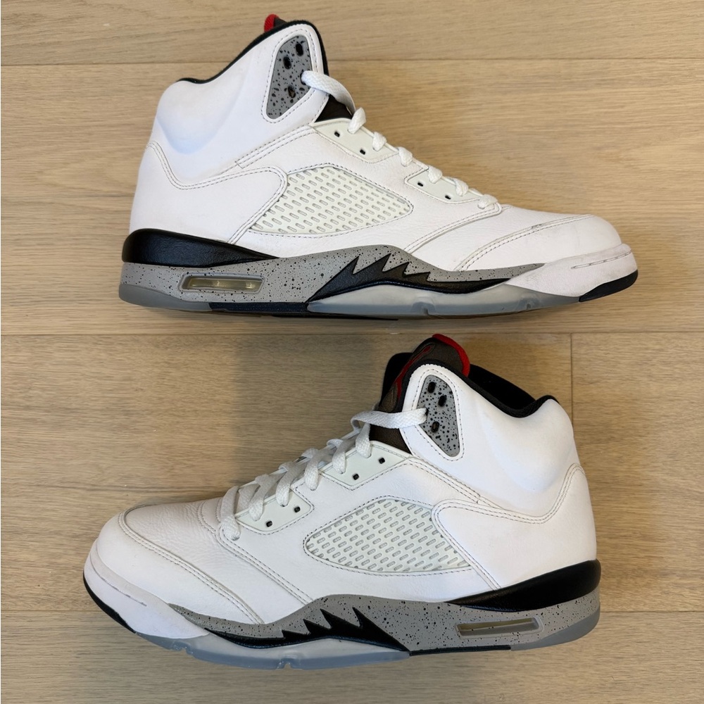 Men's White and Black Sneakers